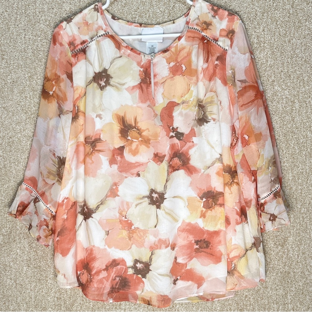 Imperfect floral blouse bell sleeves floral overlay keyhole front plus size 20